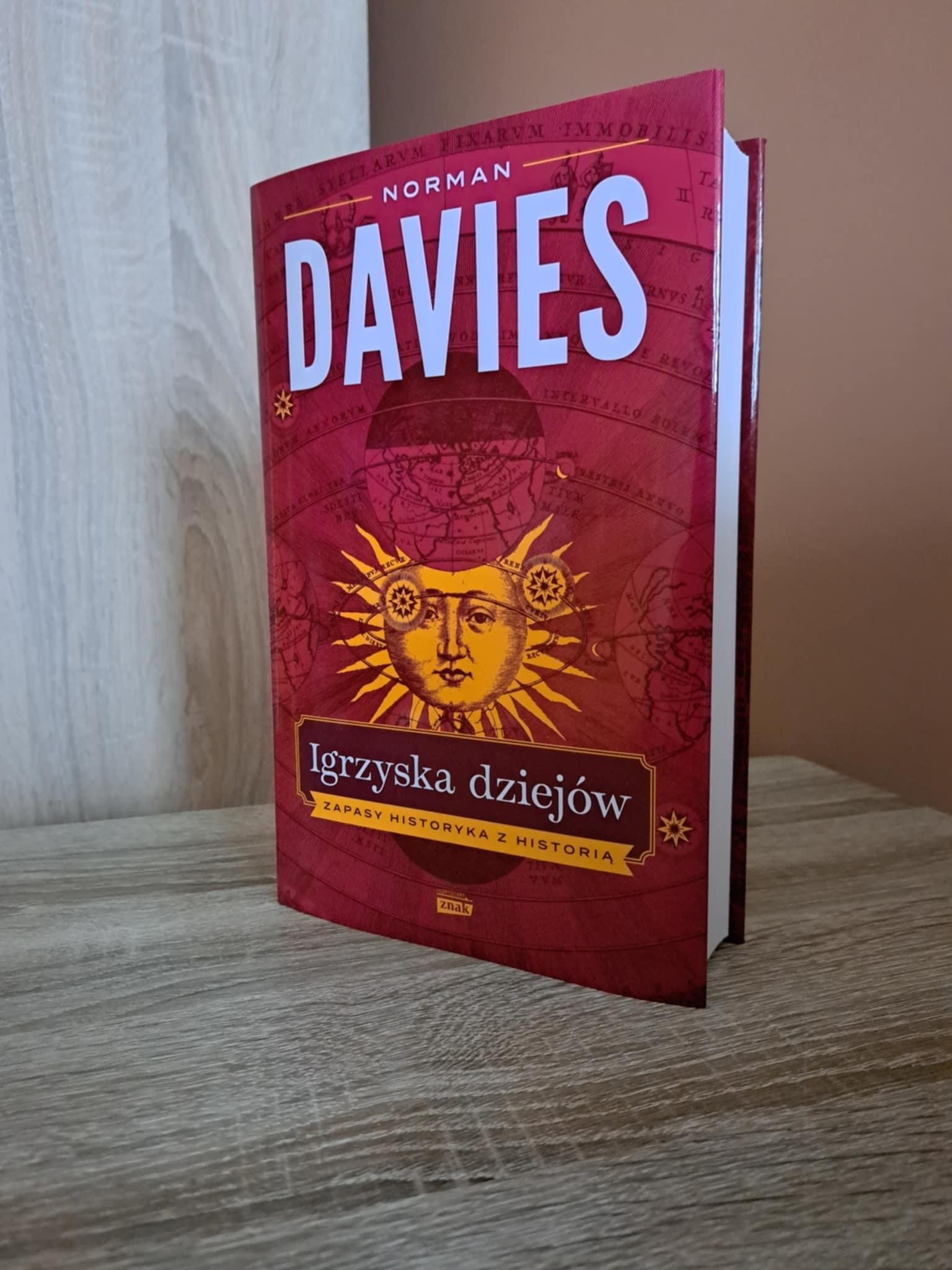 Norman Davies, historyk z licencją na historię