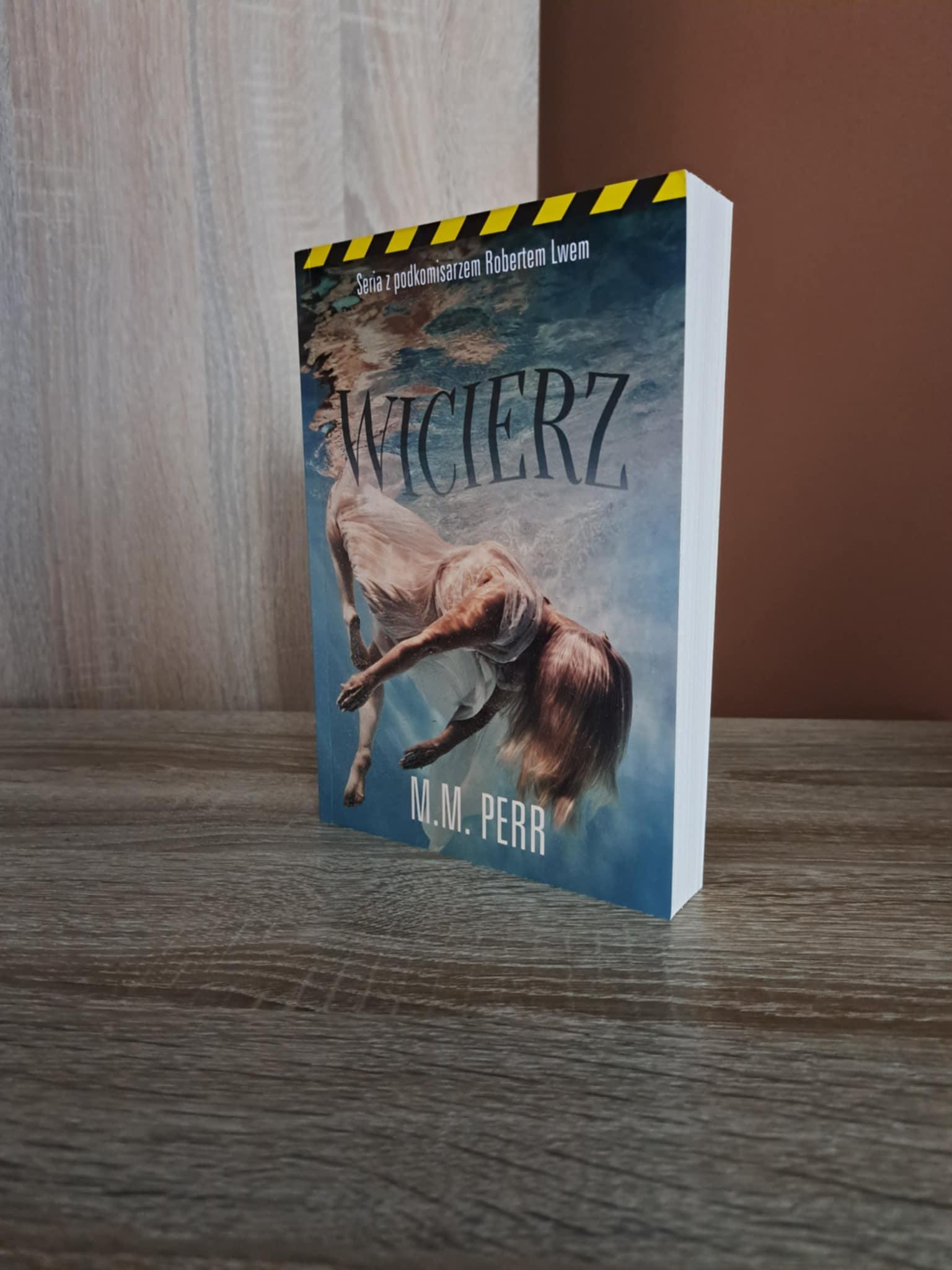 Utonięcie? Samobójstwo? Morderstwo? Lew da nam odpowiedź!