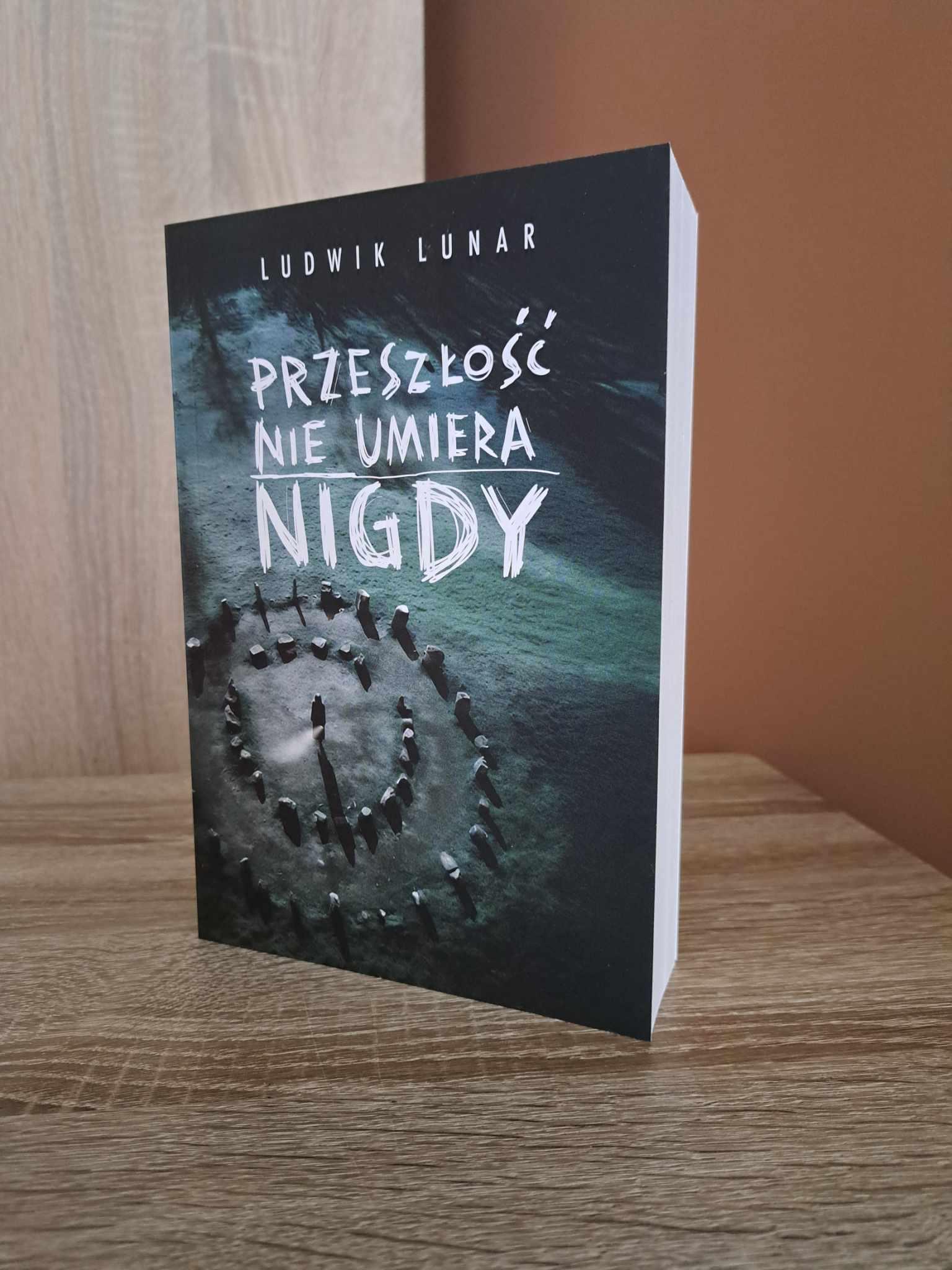 Zbrodnia w Kamiennych Kręgach