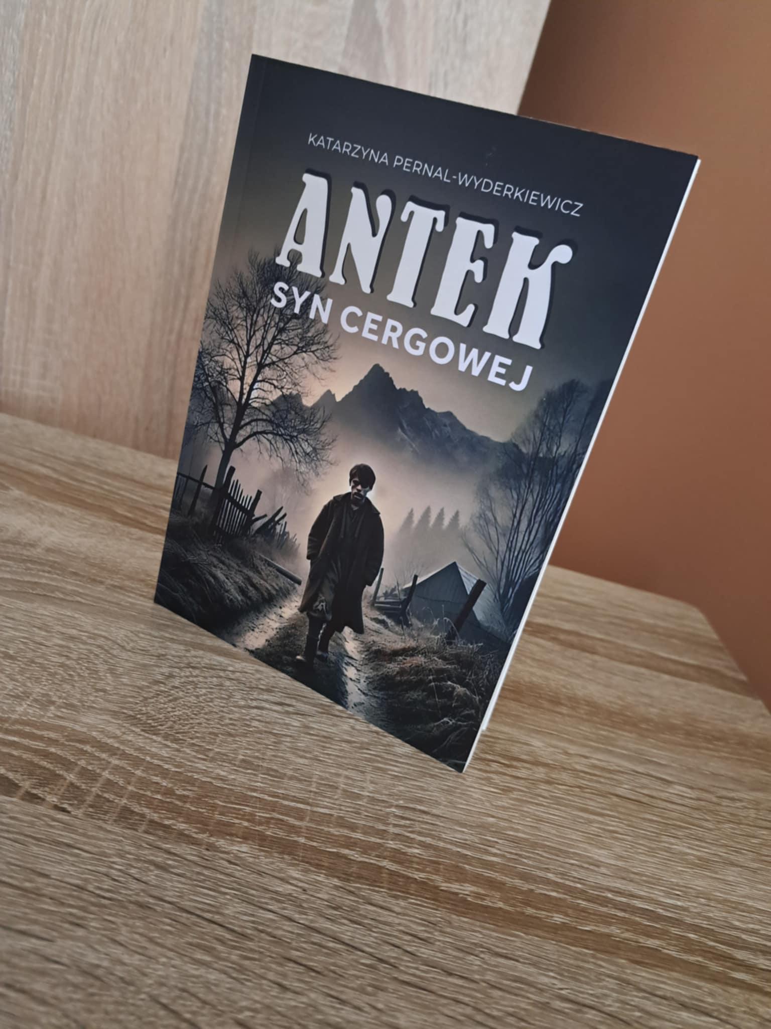 Dzięki literaturze, to, co przeminęło, pozostaje w sercach