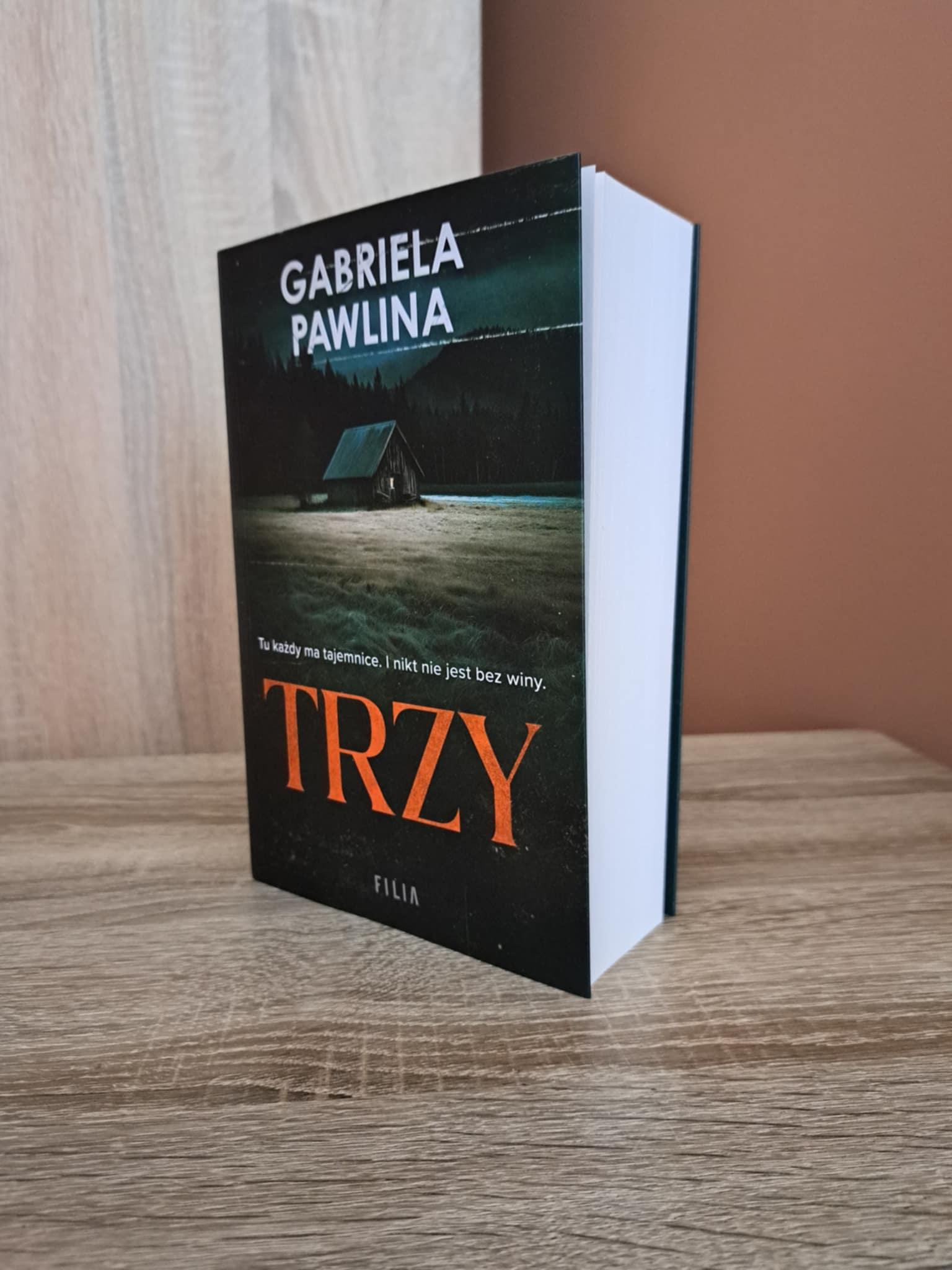 TRZYmajcie się mocno! „Trzy” to ścisła topka tego roku