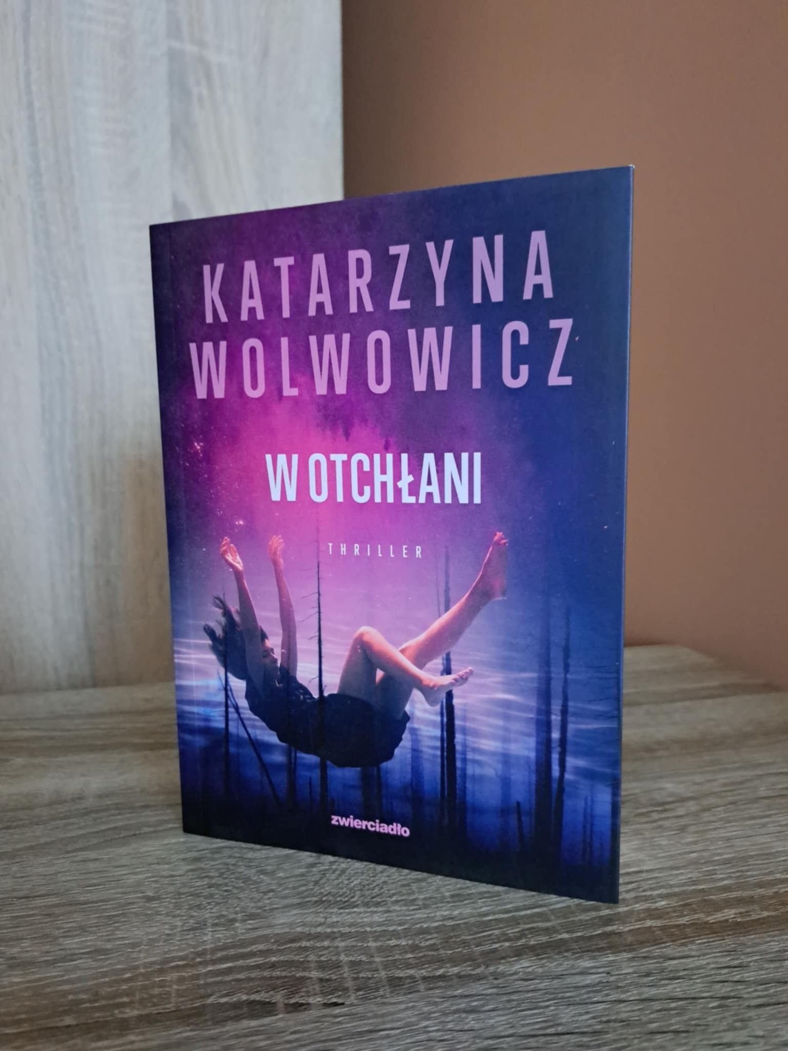 W otchłani kłamstw